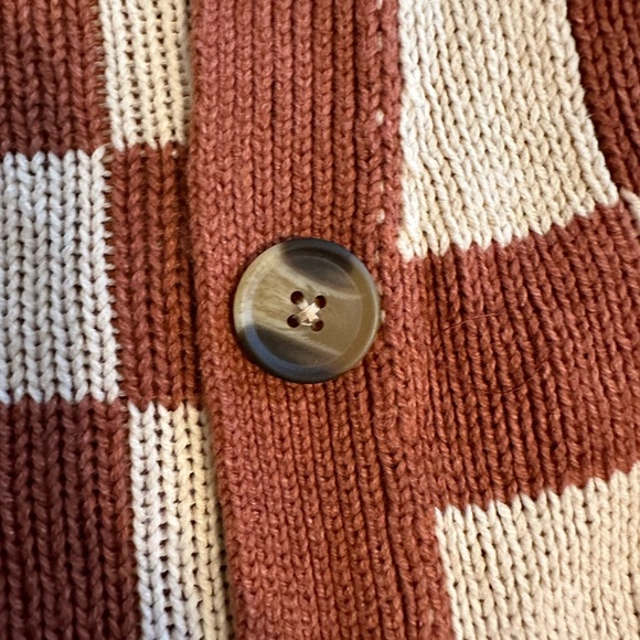 American Eagle Cardigan - Picture 2 of 3
